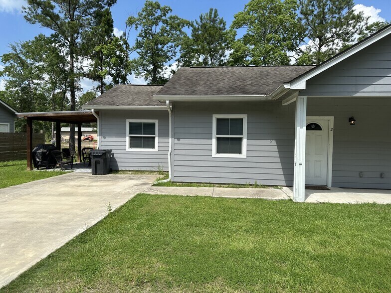 Building Photo - 10745 Highway 12