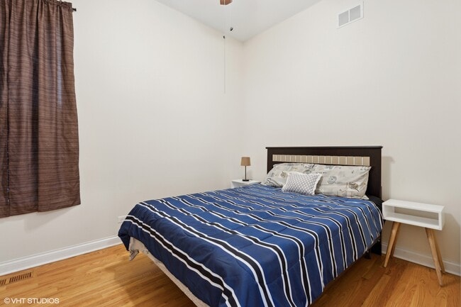 Building Photo - 2759 W Francis Pl