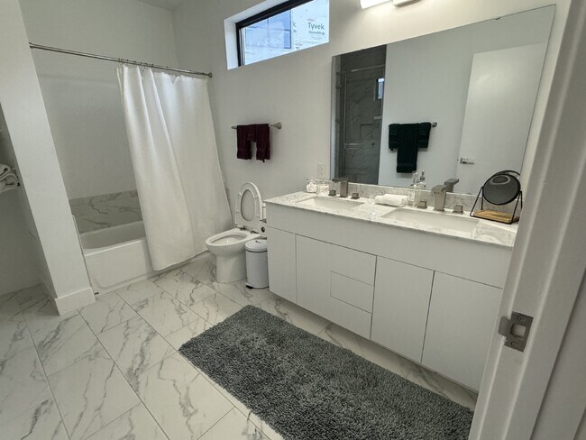 Building Photo - Available Furnished or Unfurnished