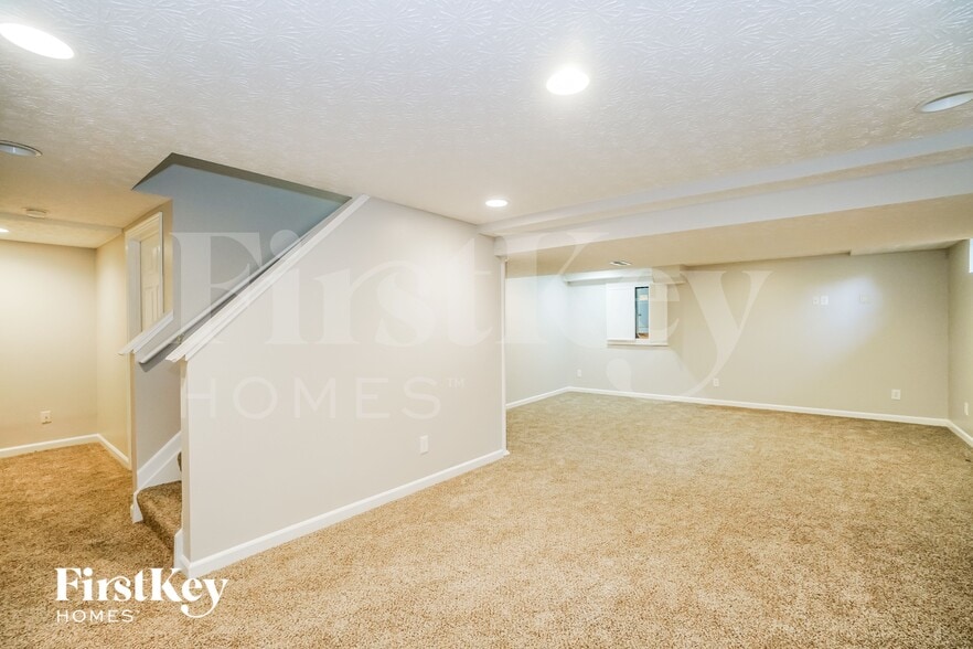Building Photo - 2894 Wynneleaf St
