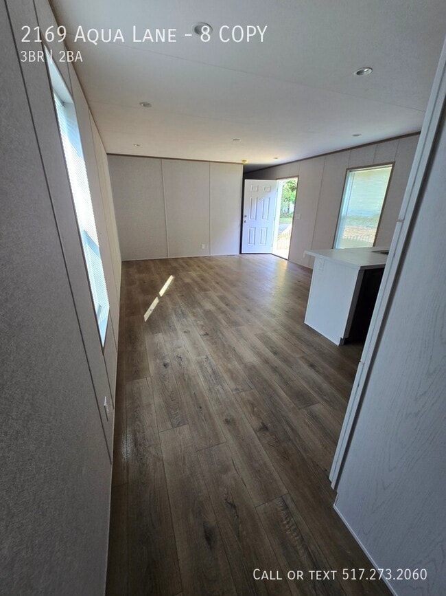 Building Photo - 2169 Aqua Ln