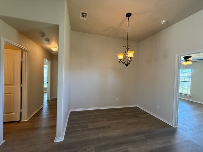 Building Photo - 3/2 in Frenship ISD, available MAY!!!