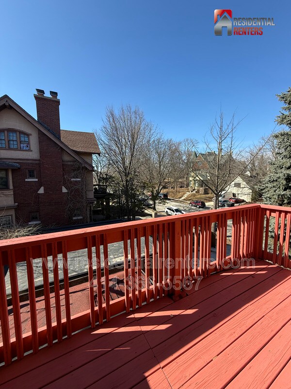 Building Photo - 1155 N 21st St