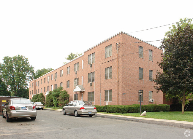 Building Photo - 366 Park Road Apartments