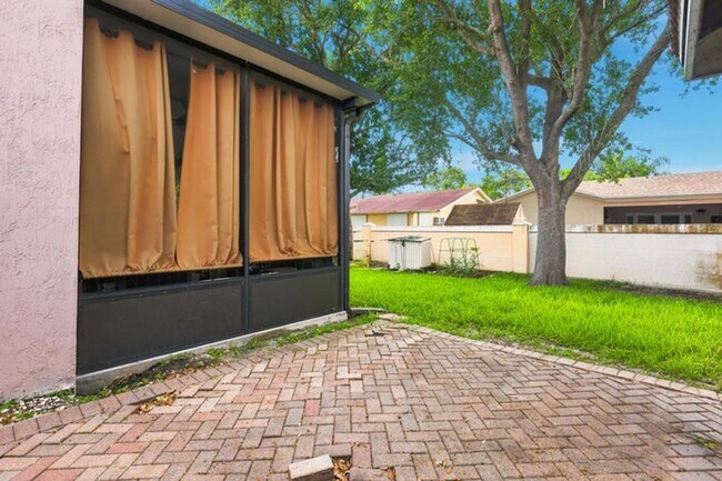 Building Photo - 9312 NW 54th St