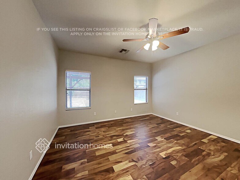 Building Photo - 2659 S Sailors Way