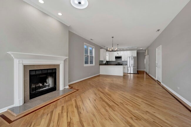Building Photo - 1517 W Fry St