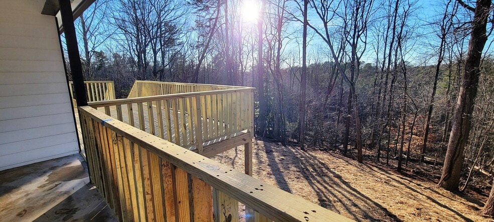 Building Photo - 5530 Little Mill Rd