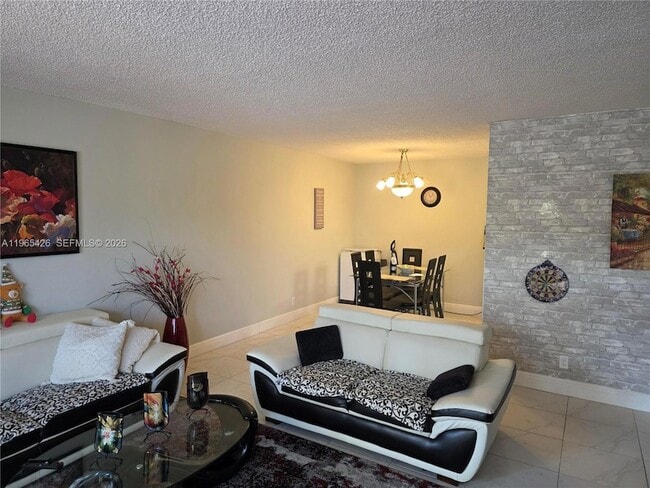 Building Photo - 3771 Environ Blvd