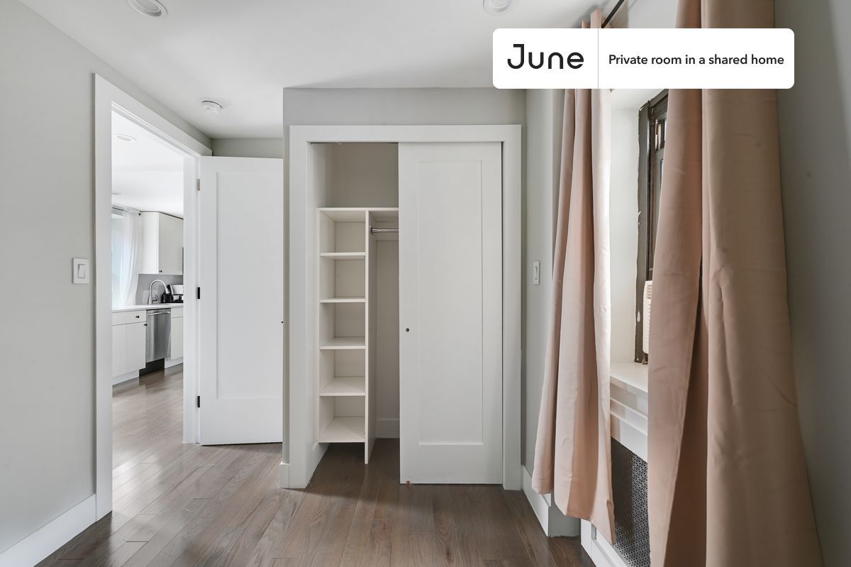Building Photo - Room in Shared 3 bed/1 bath home in East Village