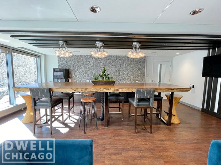 Building Photo - 216 N Canal St