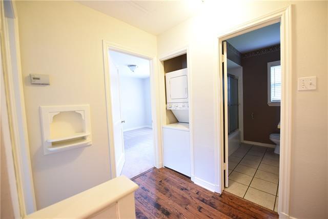 Building Photo - 6357 Oriole Dr
