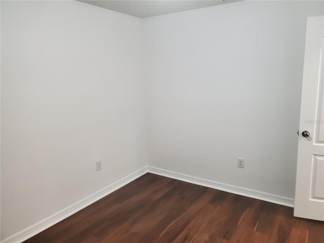 Building Photo - 2044 Hawks View Dr