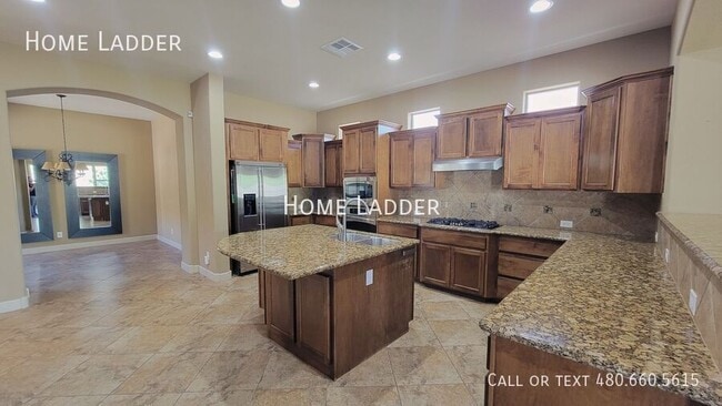 Building Photo - 1708 W Dusty Wren Dr