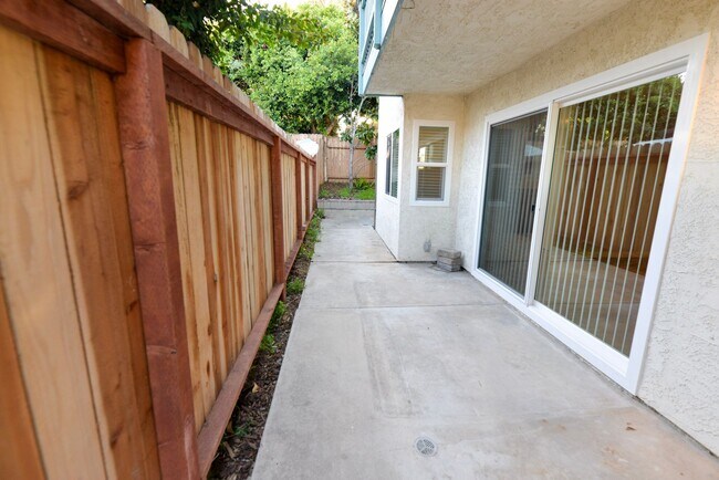 Building Photo - 34031 Street of the Amber Lantern