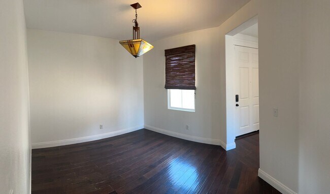 Building Photo - Perfect 4 Bedroom / 3 Bathroom Perris Home