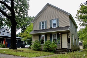 Building Photo - 1633 Peck St