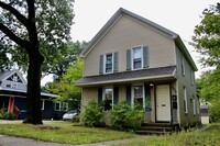 Building Photo - 1633 Peck St