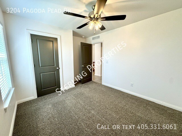 Building Photo - 3204 Pagoda Pead Dr