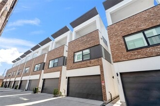 Building Photo - 5849 Dolores St