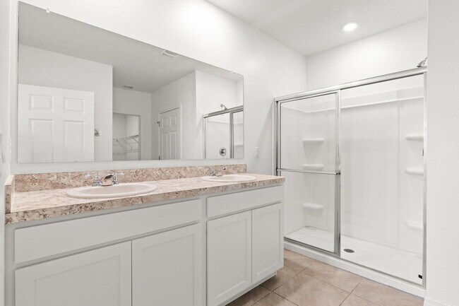 Building Photo - 2053 Farmhouse Rd SE