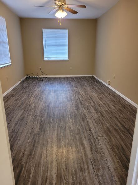 Building Photo - 2215 Kevin Ct