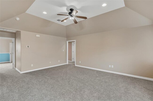 Building Photo - 4204 Fairmeadow Dr