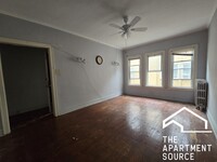 Building Photo - 4931 N Whipple St