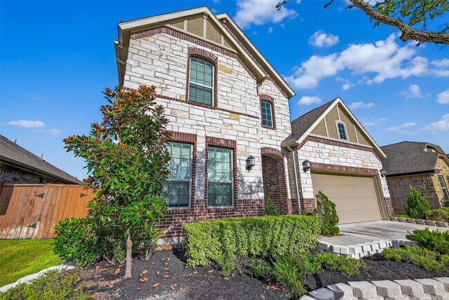 Building Photo - 10519 Forfar Ln