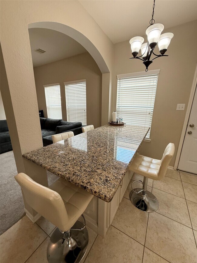 Building Photo - 11930 Jelicoe Dr