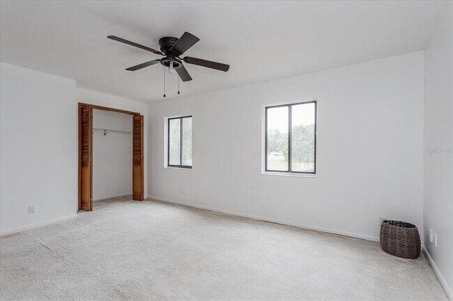 Building Photo - 2134 NE 45th Ave