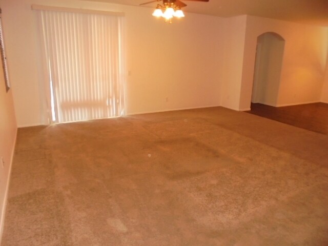 Building Photo - 14257 W Ventura St