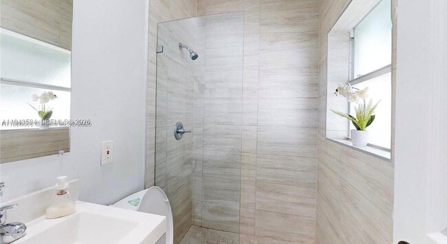 Building Photo - 52 NW 47th Terrace