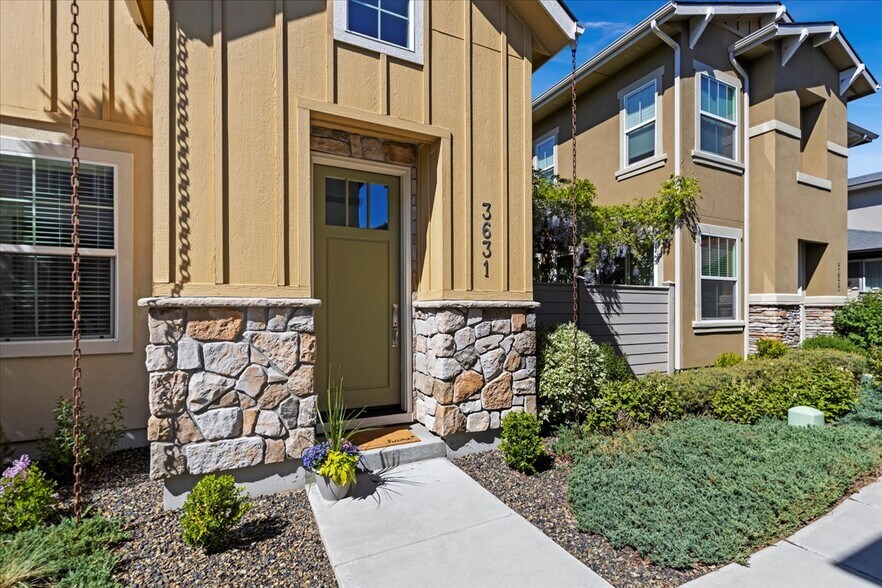 Primary Photo - 3631 S Pheasant Tail Way