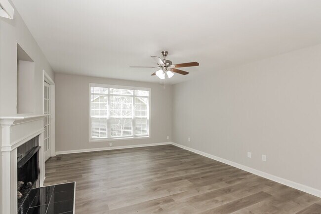 Building Photo - 7500 Trotter Rd