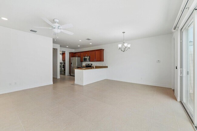 Building Photo - 1130 Sweet Hill Dr