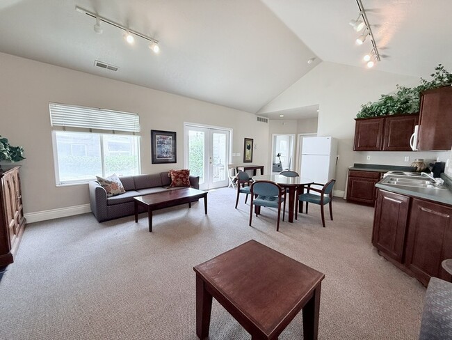 Building Photo - 1196 E 6600 S