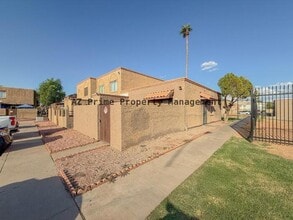 Building Photo - 1455 N 53rd Dr