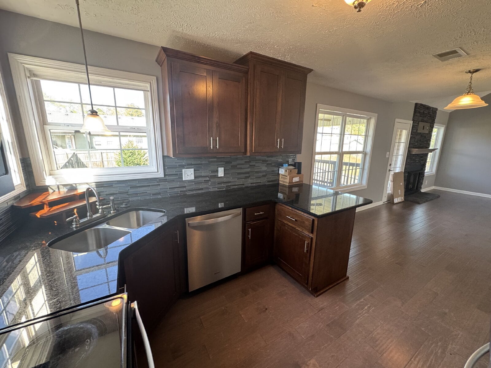Building Photo - 1351 Freedom Dr