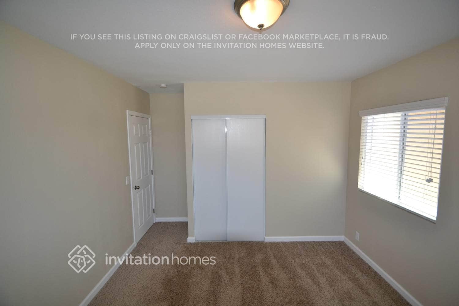 Building Photo - 1058 N Glendora Ave