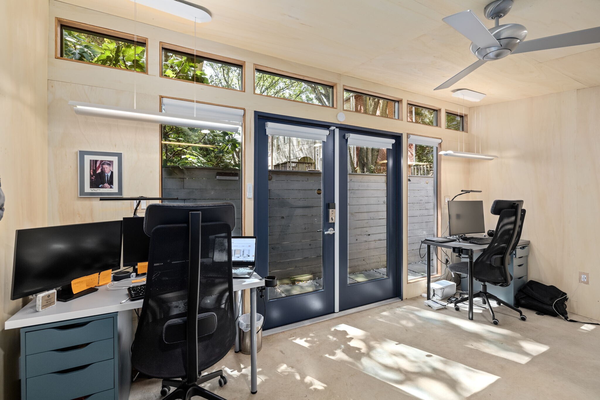 Building Photo - 619 10th Street NE