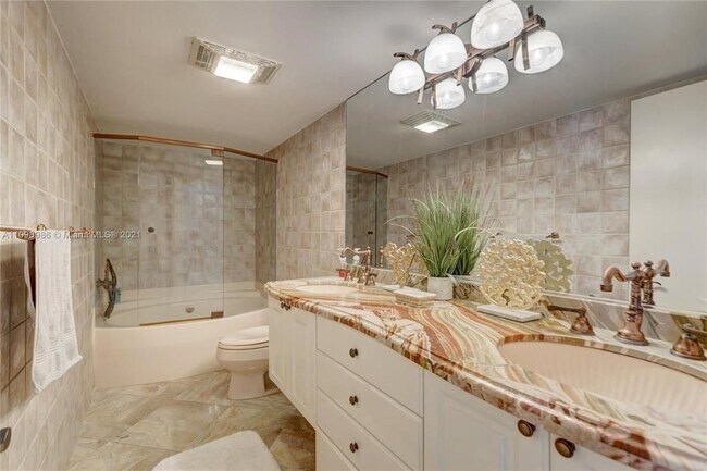 Building Photo - 3410 Galt Ocean Dr
