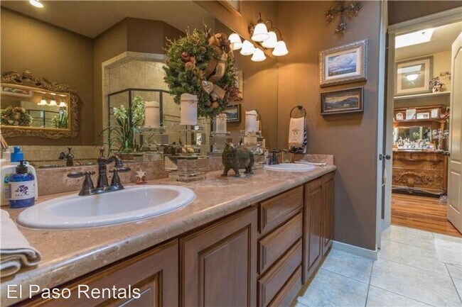 Building Photo - 3 br, 3 bath House - 203 Casas Bellas