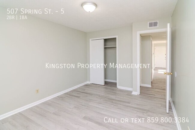 Primary Photo - 507 Spring St