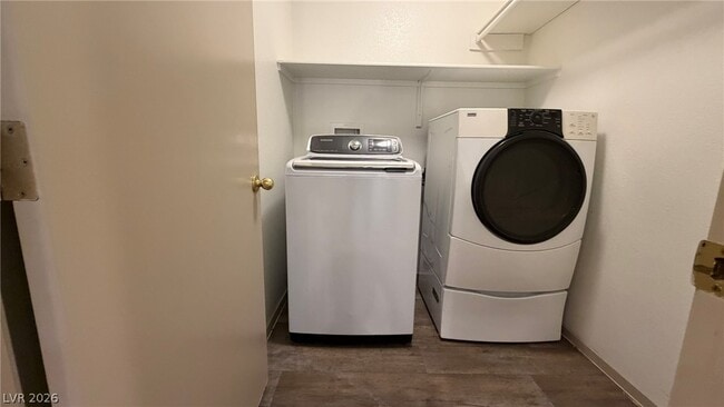 Building Photo - 9243 Sterling Hill Ave