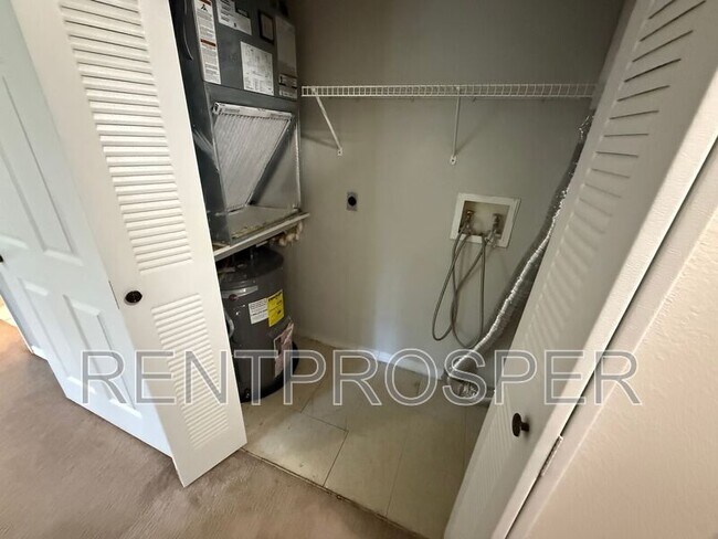 Building Photo - 6312 Raleigh St