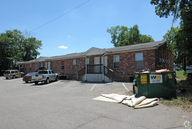 Primary Photo - 1289 4th Ave S