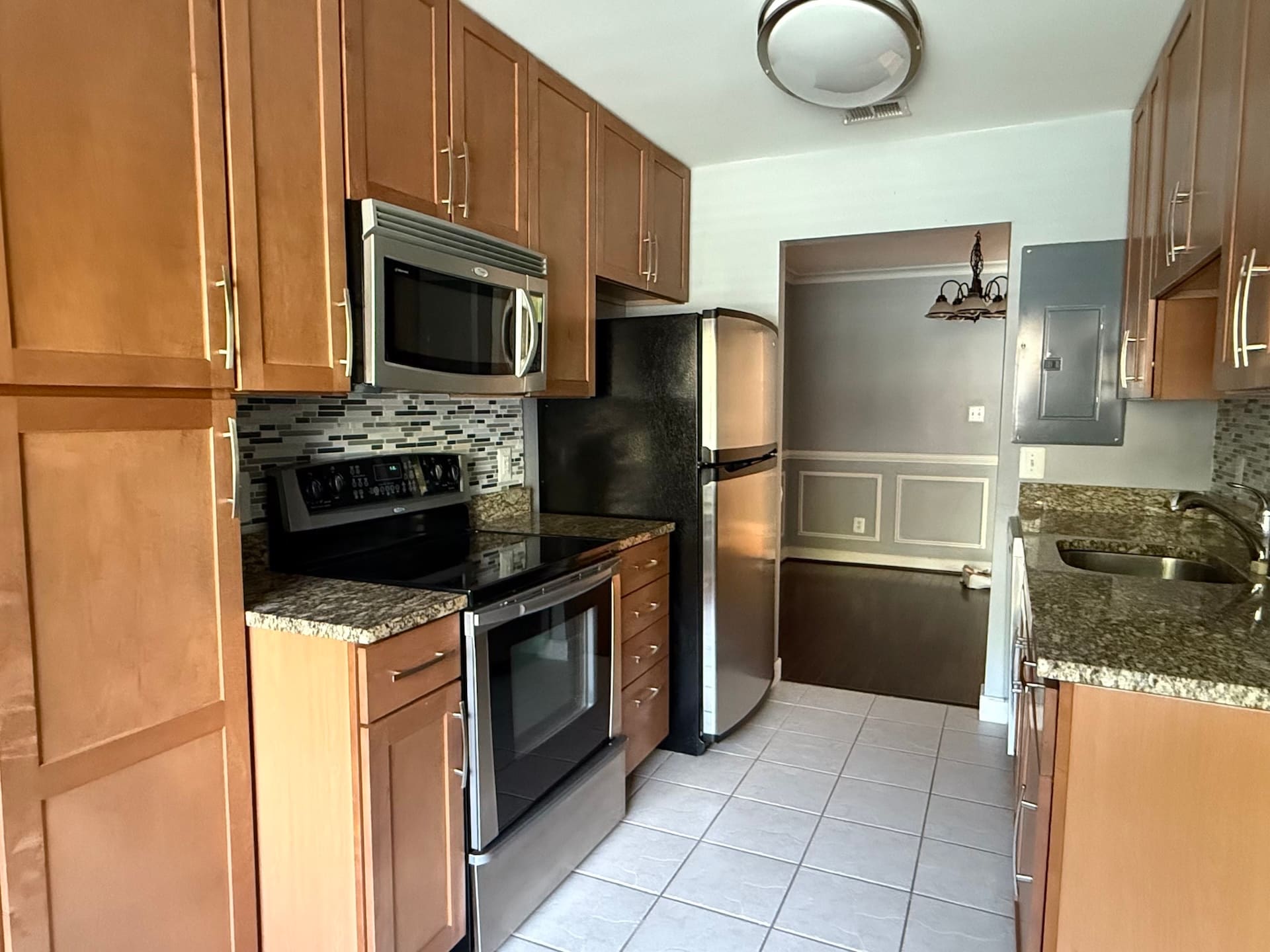 Kitchen - 1231 Gemini Dr