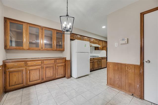 Building Photo - 3705 Osage Dr