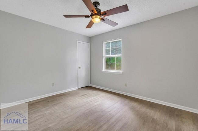 Building Photo - 734 Timber Ridge Trail